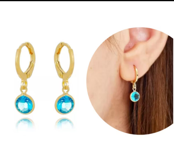 Argolinha Zircônia Azul Claro