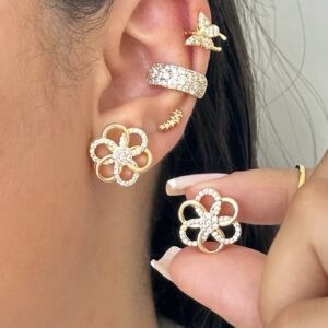 Brinco Flor Cravejada